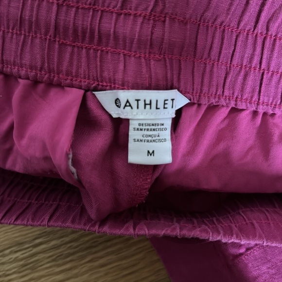 Athleta Retreat Wide Leg Linen Pants Size Medium Raspberry Pink. - Picture 5 of 5